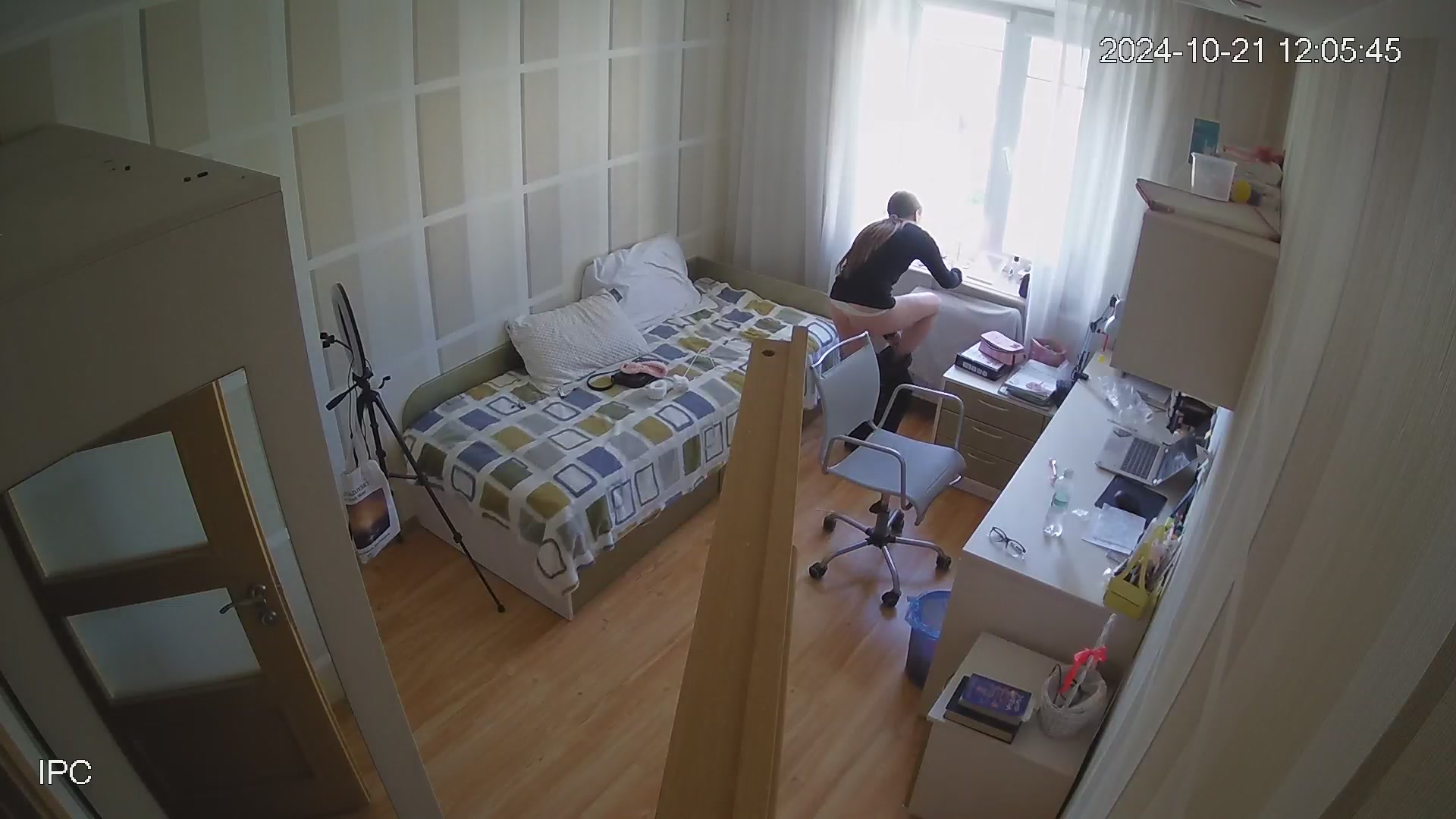 Hidden Voyeur 2 — 1_5021911654972000022 — screenshot 2
