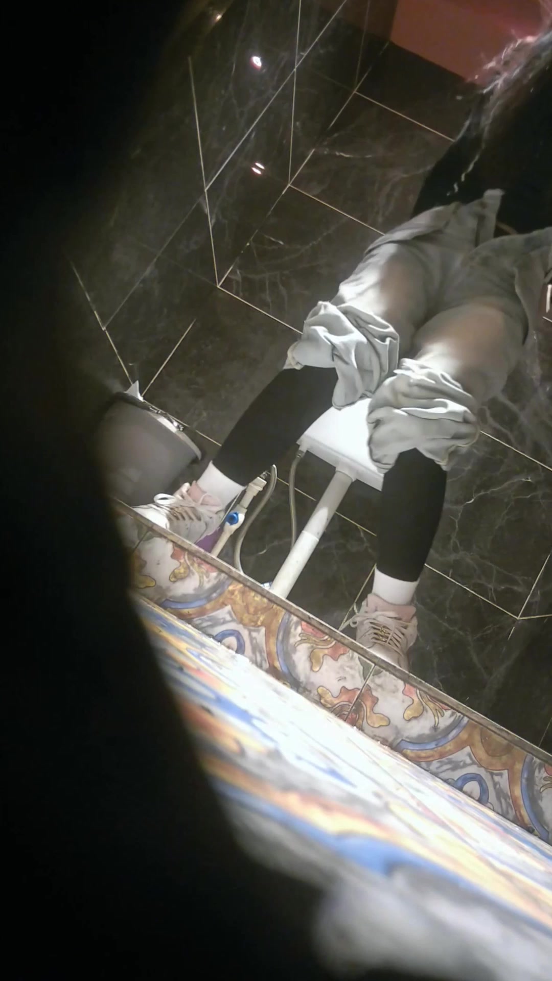 Toilet Spy — 0224(51) — screenshot 2