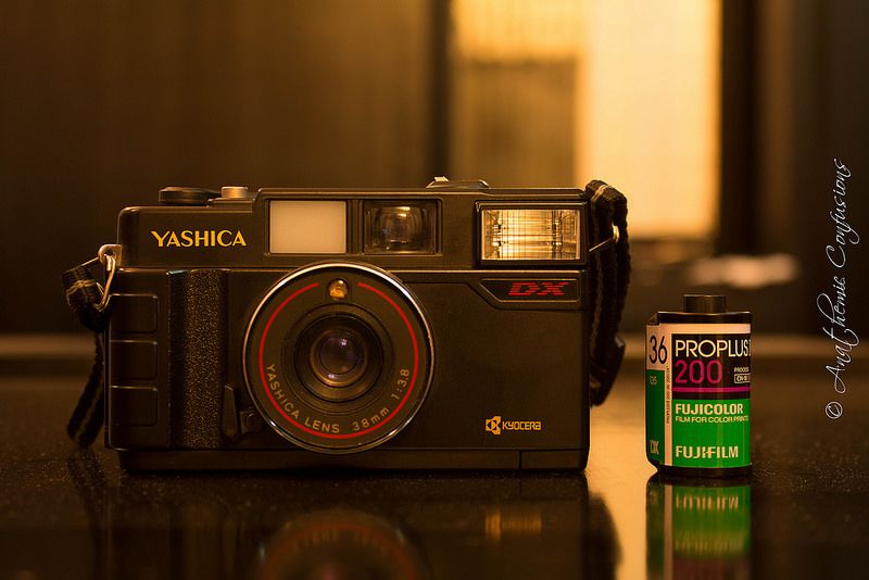 Yashica MF-2