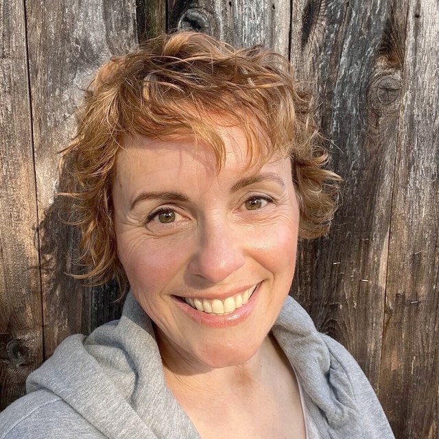 Laura London, Connection Codes certified coach