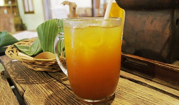 Lupakan Film G30 S PKI, Kini Perbanyak Minum Beras Kencur