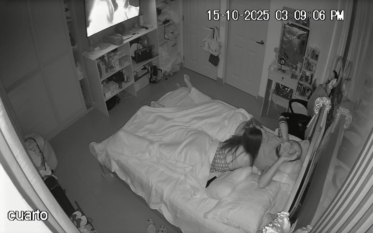 Hidden Voyeur — 1_4949802843449066761 — screenshot 2