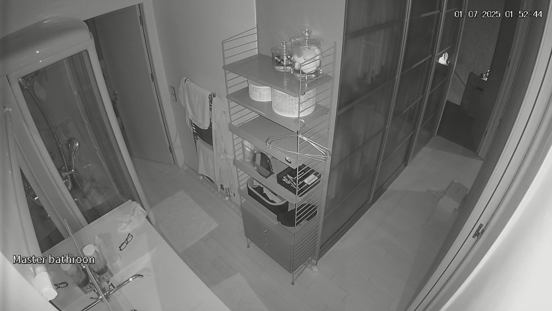 Hidden Voyeur 2 — 4_5830179359972924769 — screenshot 2