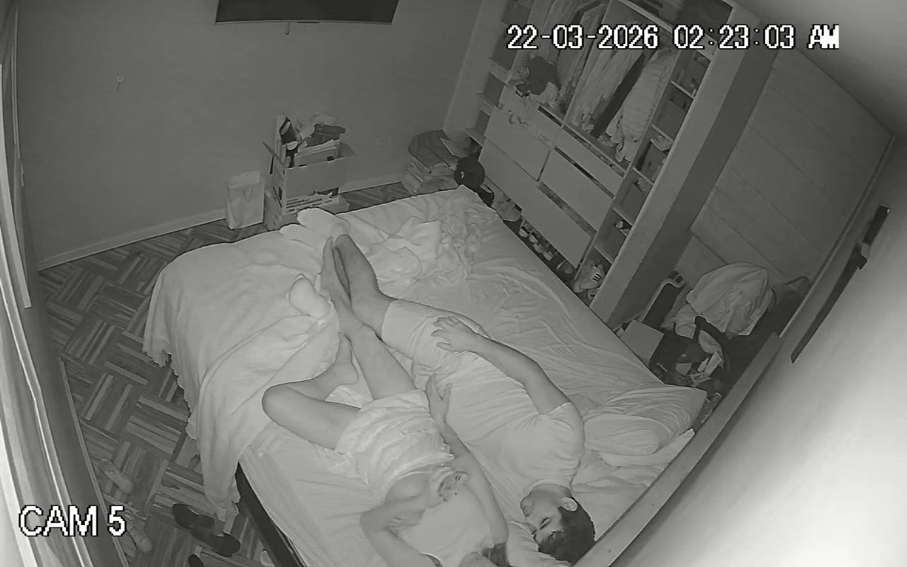 Hidden Voyeur — 1_4958556918806218838 — screenshot 2