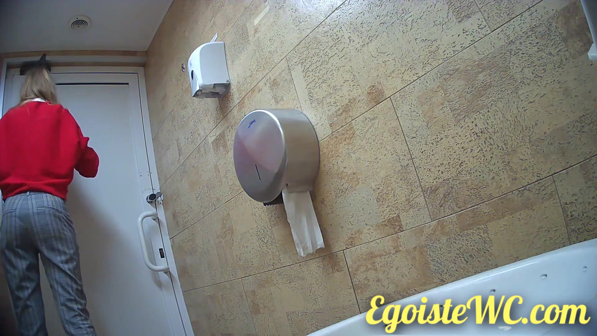 Toilet Spy — 0610(13) — screenshot 2