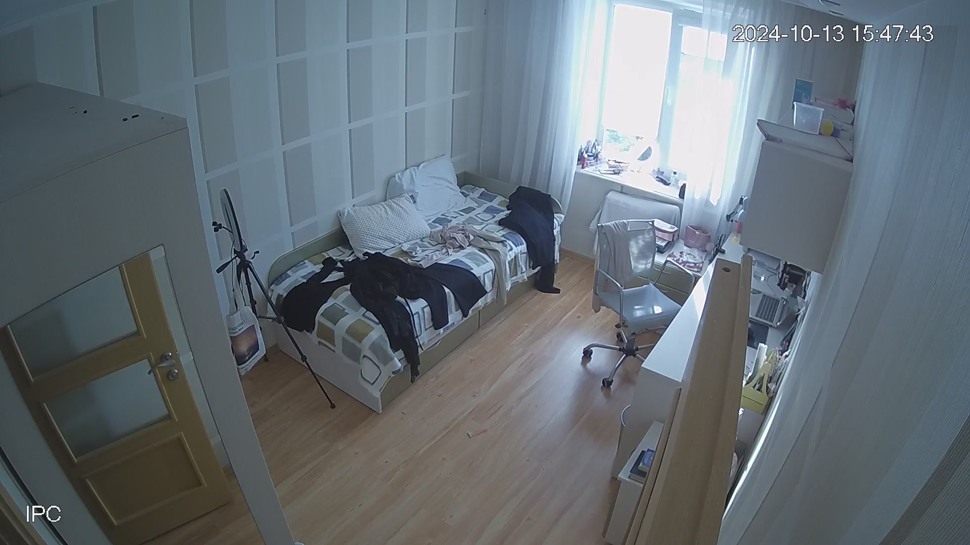 Hidden Voyeur 2 — 1_5021911654972000011 — screenshot 2