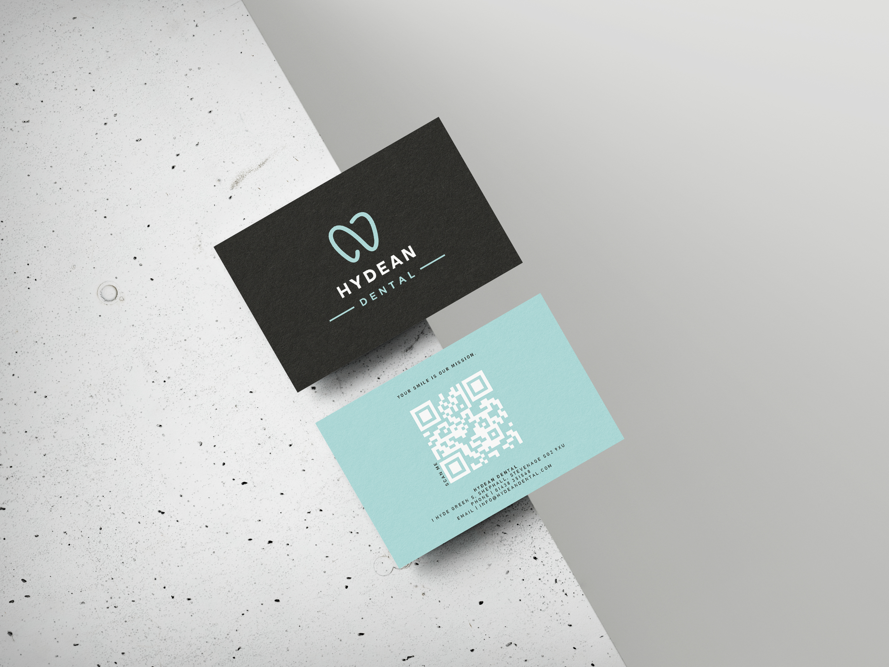 Hydean business card mockup