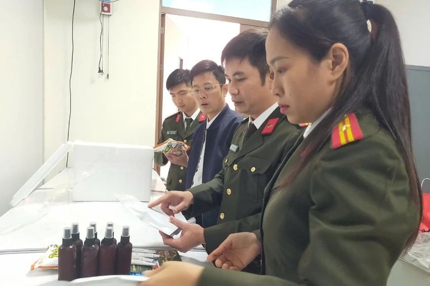 Hoạt động bán hàng Hoàng Minh Đường