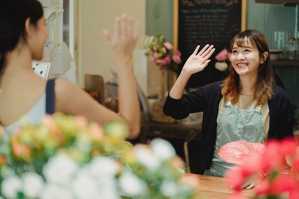 Thể hiện sự thân thiện