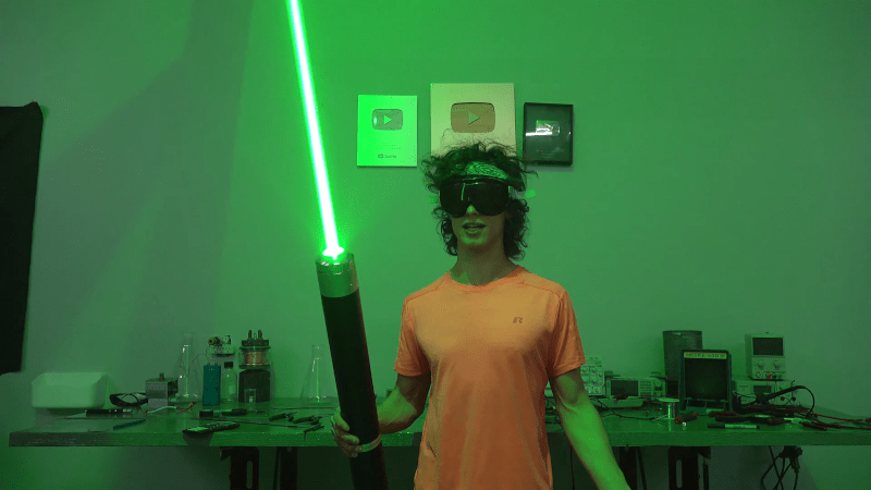 styropyro's large laser pointer