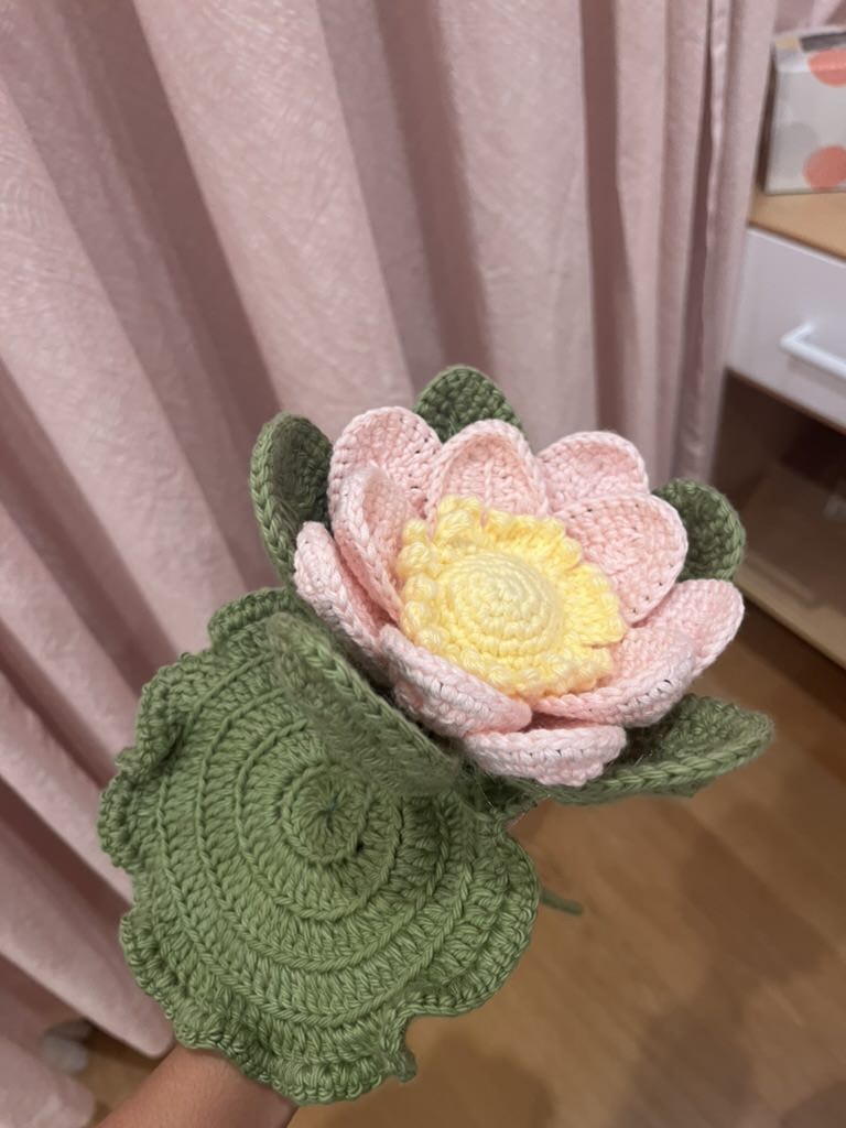 crochet lotus