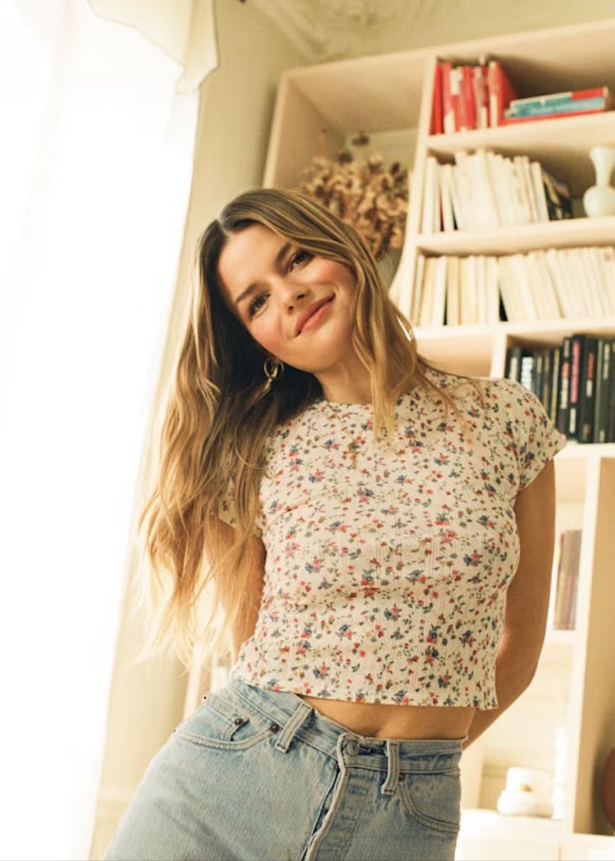 T-shirt Camil Sézane crème à petites fleurs en pointelle