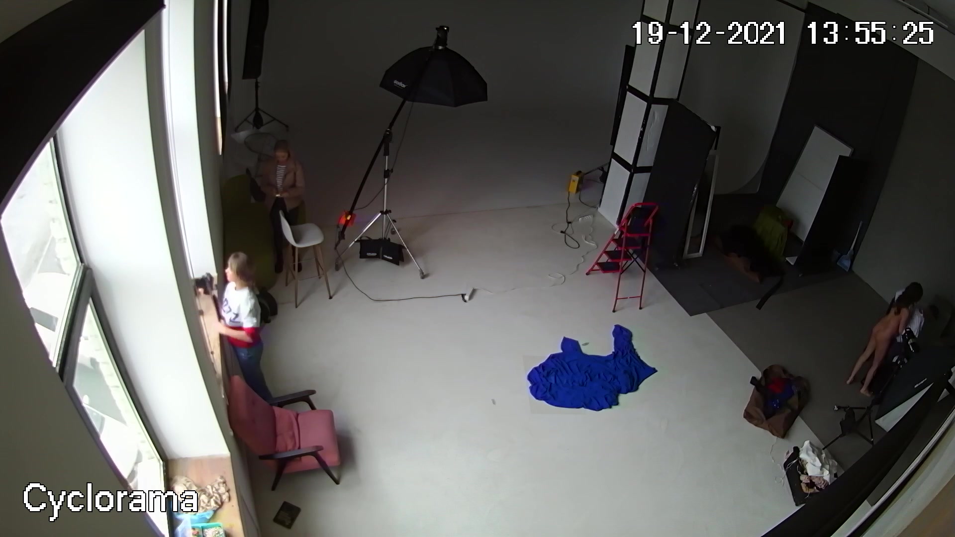Hidden Voyeur 2 — 4_5773792091553404226 — screenshot 2
