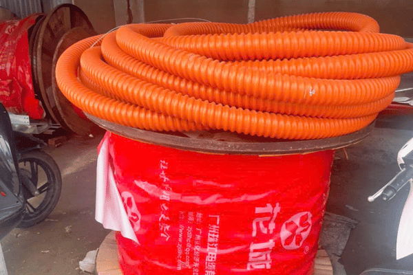 Quy trình phân loại và bóc vỏ cáp đồng minh bạch