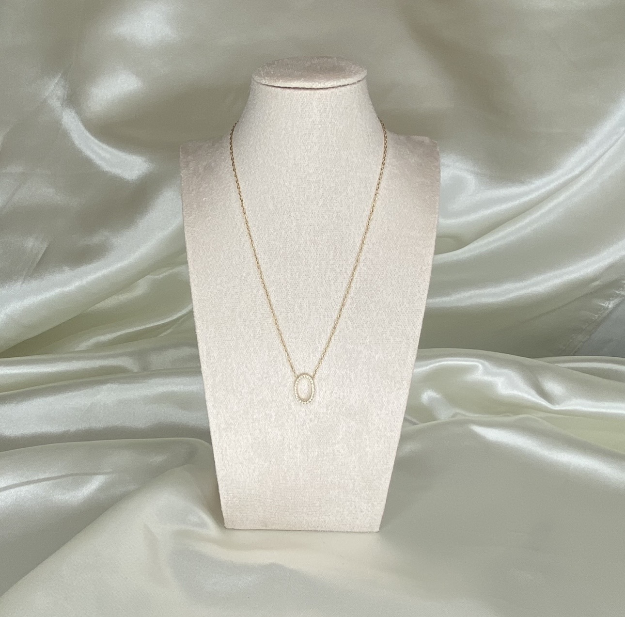 S. Steel Oval Necklace