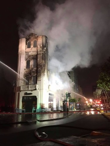 ¿Son los Bomberos los Defensores de Nuestro Patrimonio Histó