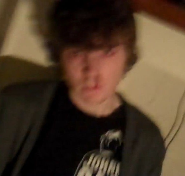 the guy ever!!!! so underrated lysm jeff