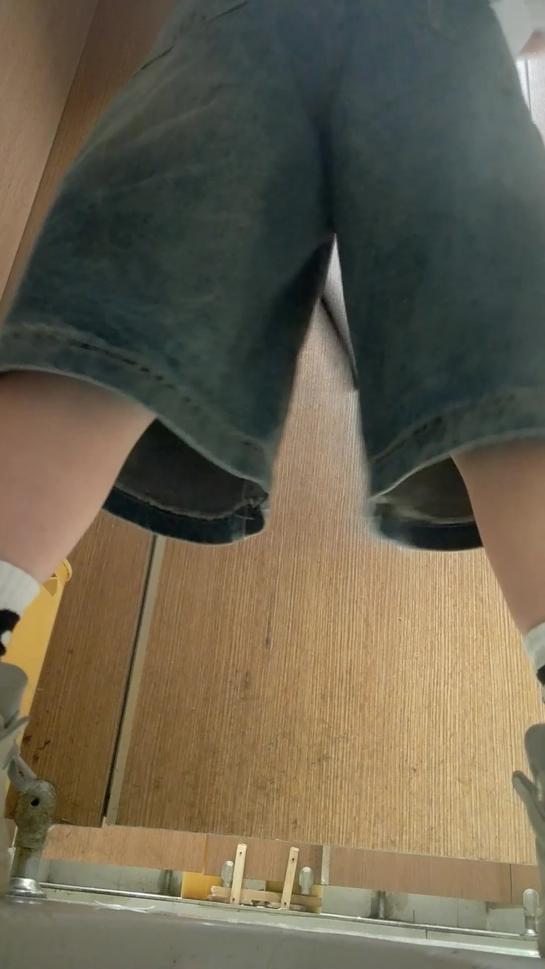 Toilet Spy — 0130(3) — screenshot 2