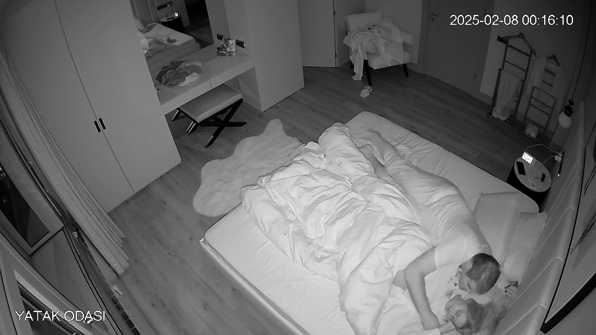 Hidden Voyeur — 1_4985649894631933688 — screenshot 2
