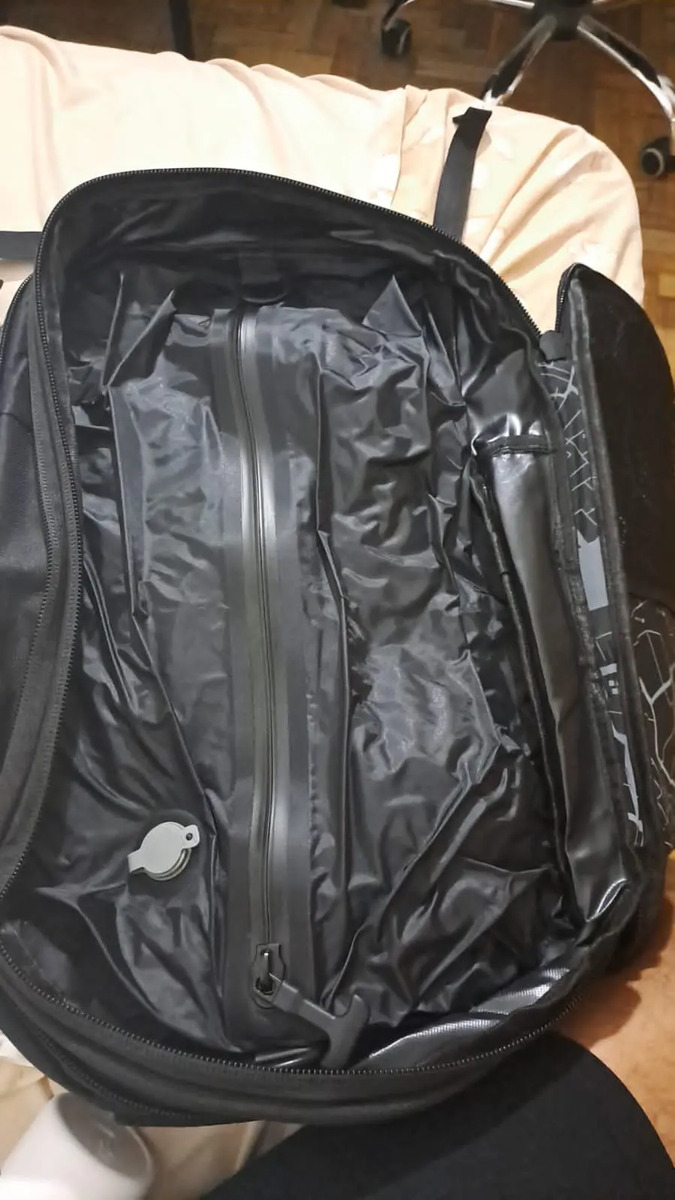 Foto real de cliente con la mochila AirPack