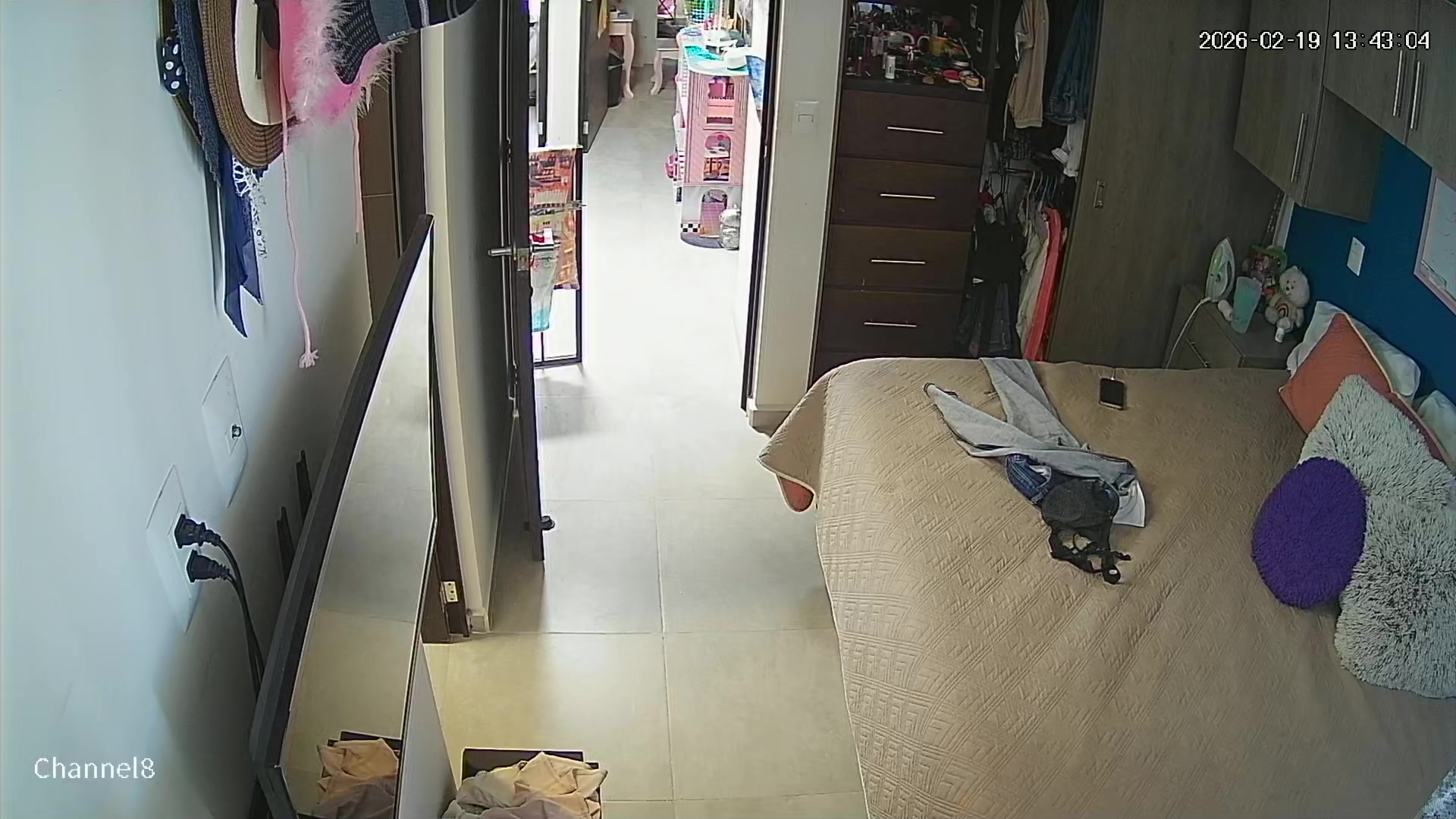 Hidden Voyeur 2 — 1_5010563148785125355 — screenshot 2
