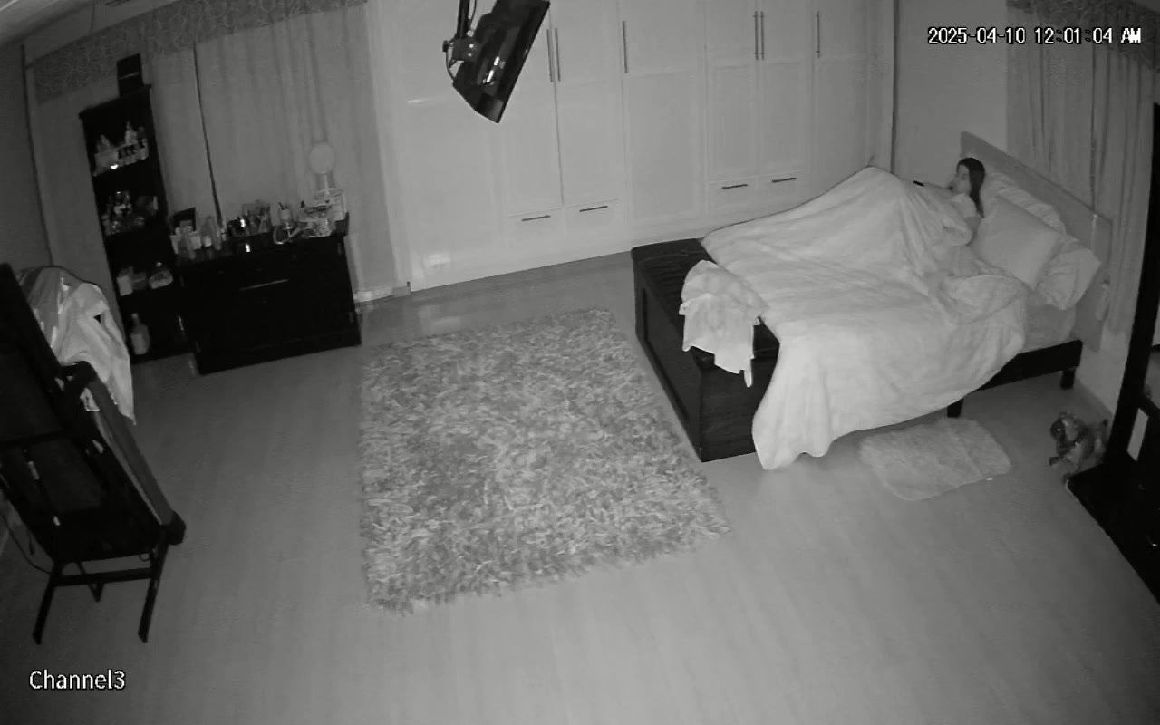 Hidden Voyeur — 1_4904896911669987483 — screenshot 2