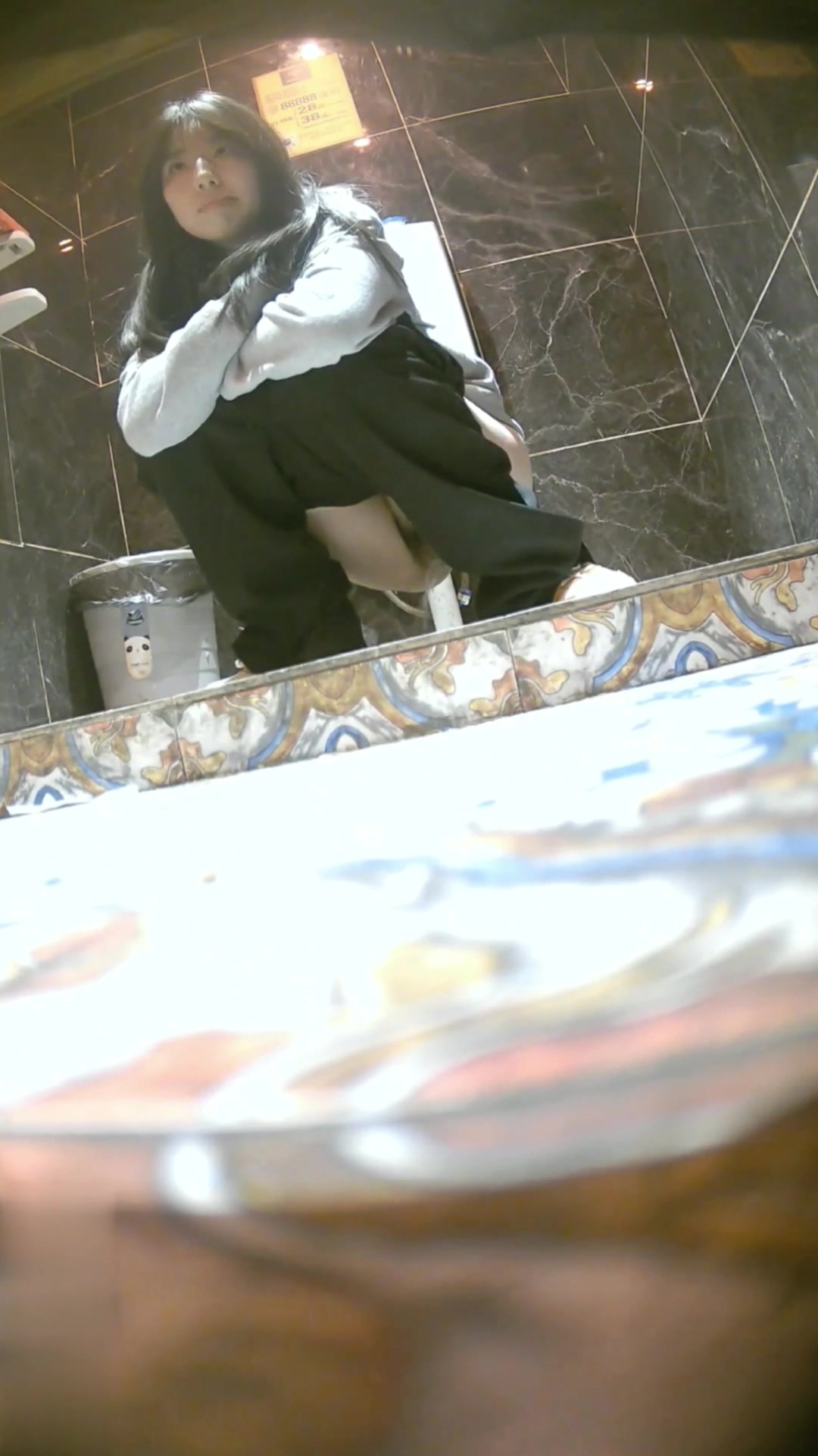 Toilet Spy — 0224(72) — screenshot 2
