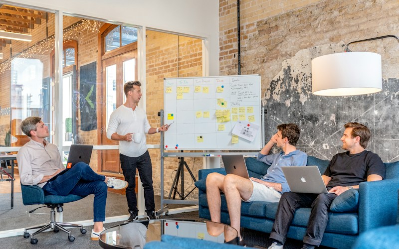 Nhu cầu khách hàng trong marketing là gì và có đặc trưng gì?