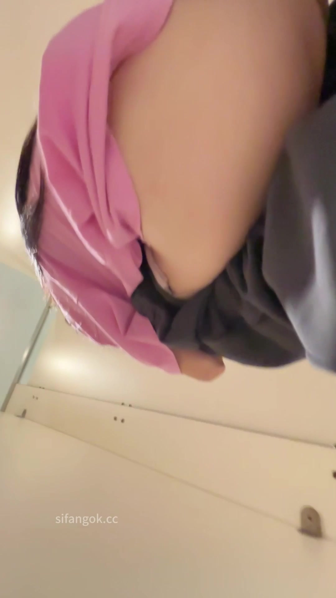Toilet Spy — 0228(3) — screenshot 2