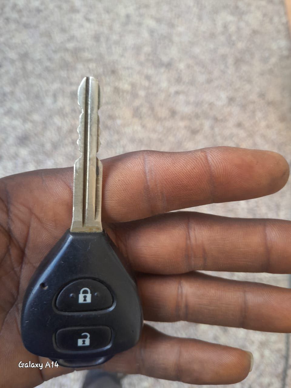 Remote key fob programming