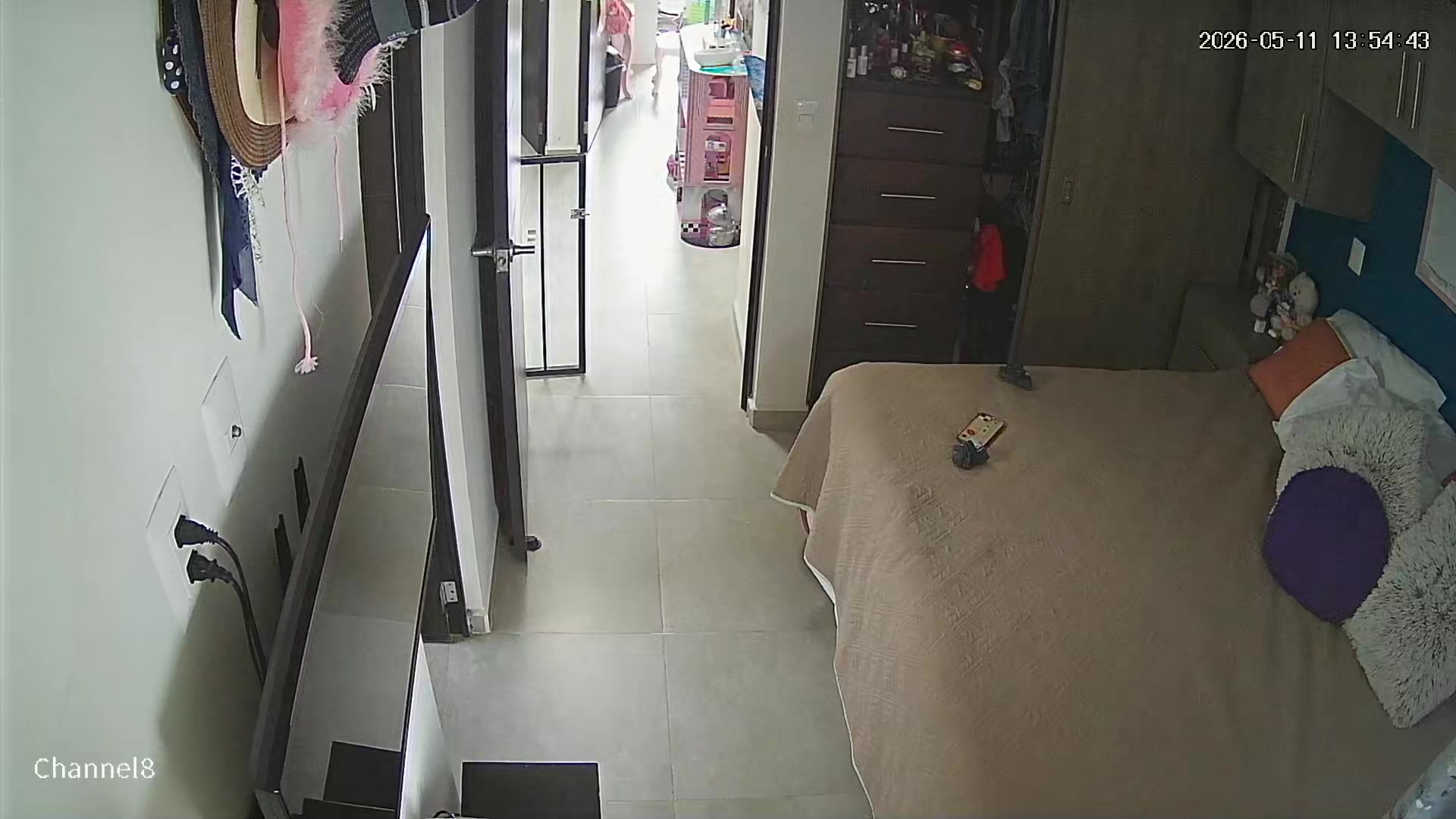 Hidden Voyeur 2 — 1_4938443389390554774 — screenshot 2
