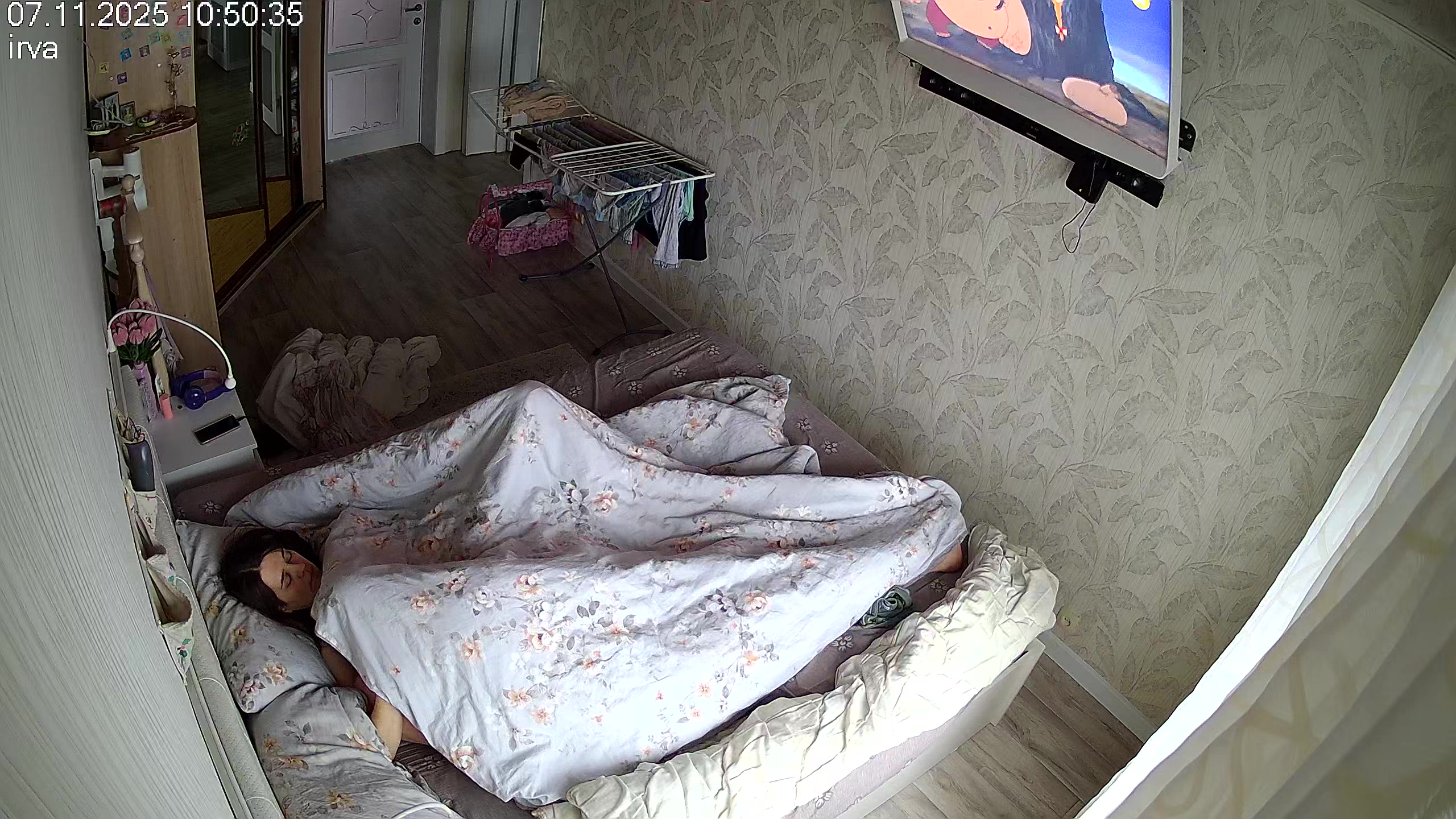 Hidden Voyeur — 1_5028634627409970820 — screenshot 2