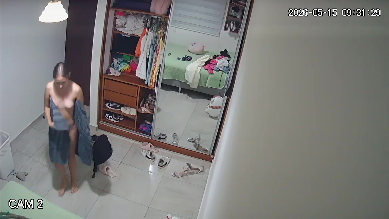 Hidden Voyeur 2 — 1_4978913315737571539 — screenshot 2