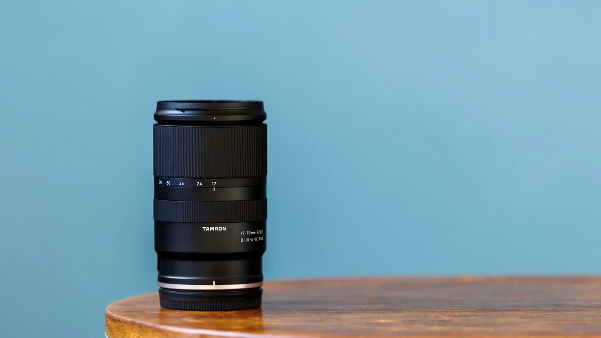 Tamron 17-70mm f/2.8 RF/Z: Lens zoom đa năng 'quốc dân' đổ bộ Canon, Nikon! - Hình 2