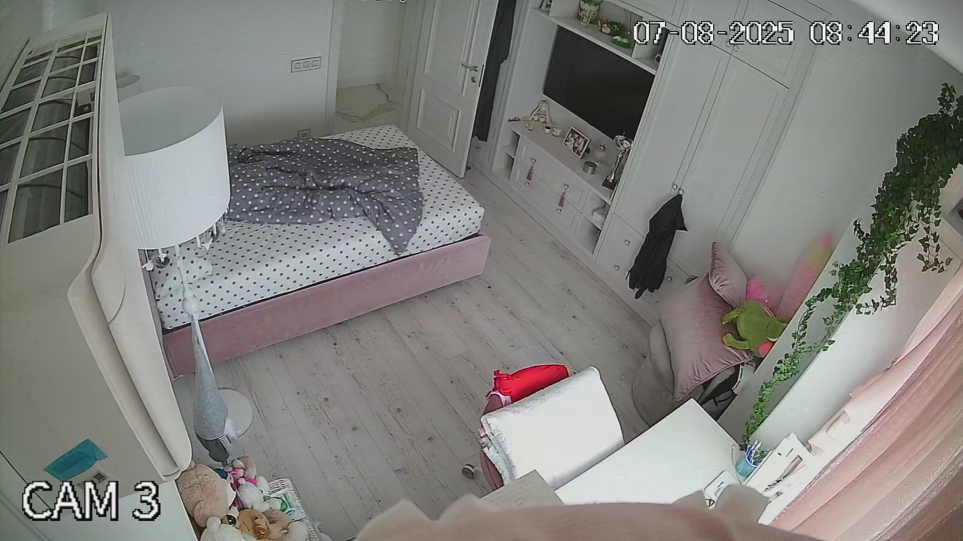 Hidden Voyeur — 1_5028405778667538122 — screenshot 2