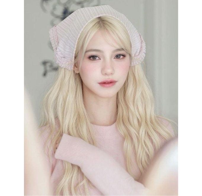 Josephine at the Asian Artist Awards 2025