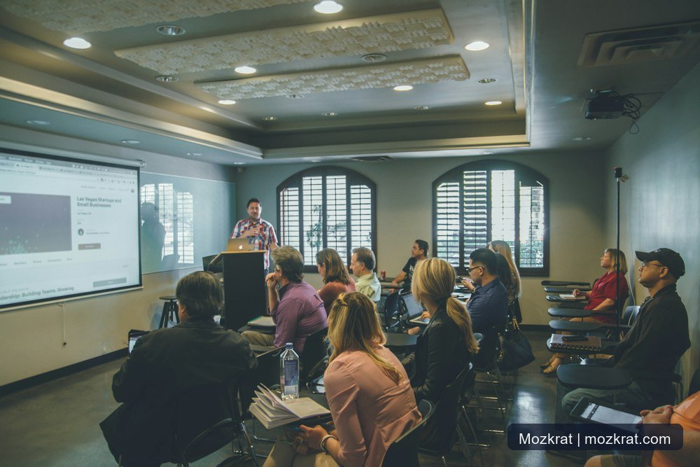Advanced seminar discussion among graduate scholars and doctoral advisors.