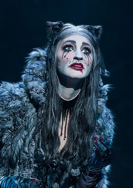 Grizabella in Cats