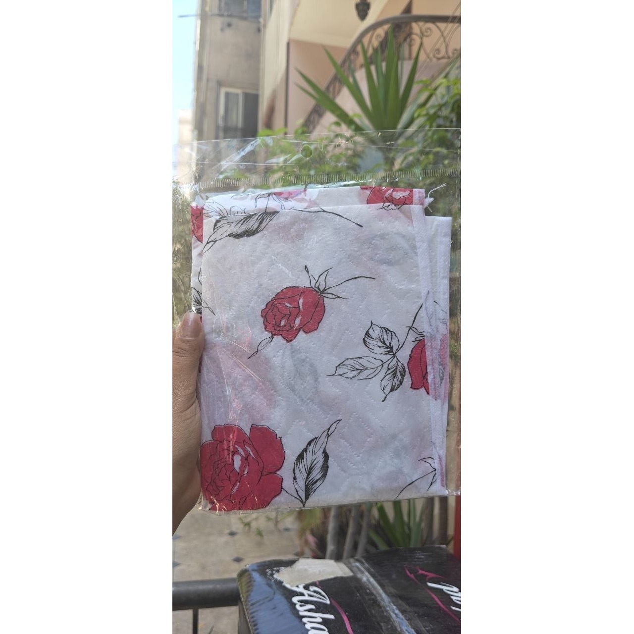 كفر قارورة مياه مزخرف