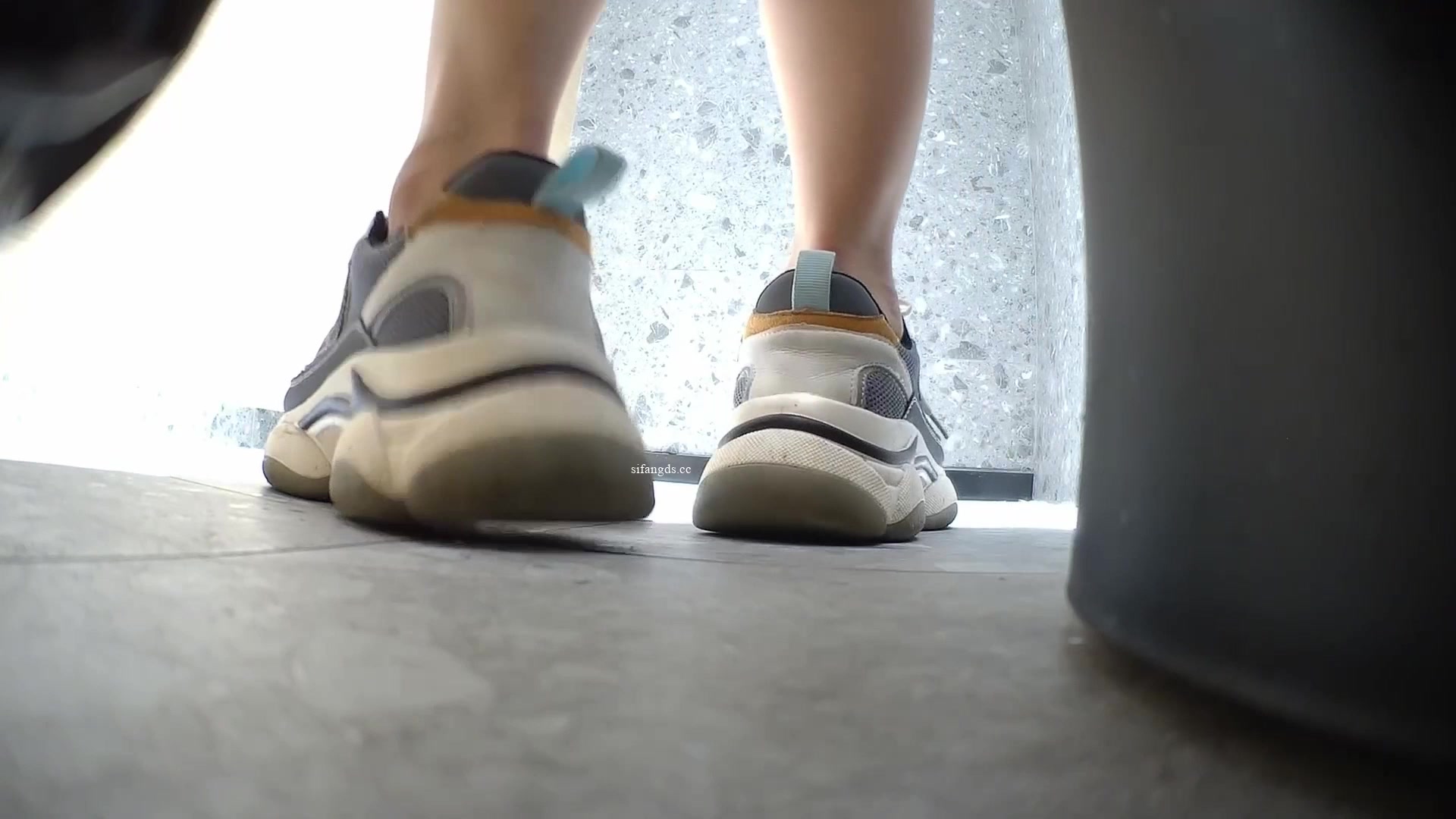 Toilet Spy — 0427(21) — screenshot 2