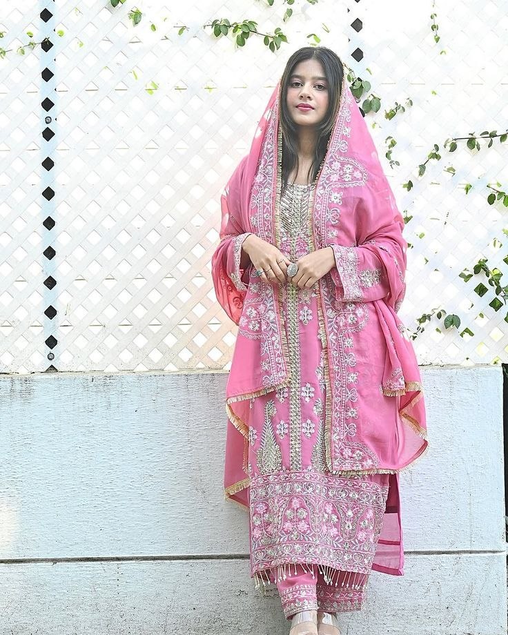 জিনাত খাতুন