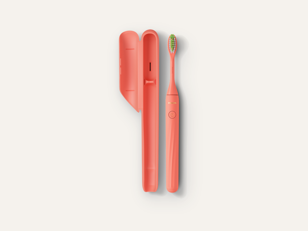 Philips One by Sonicare battery toothbrush with travel case