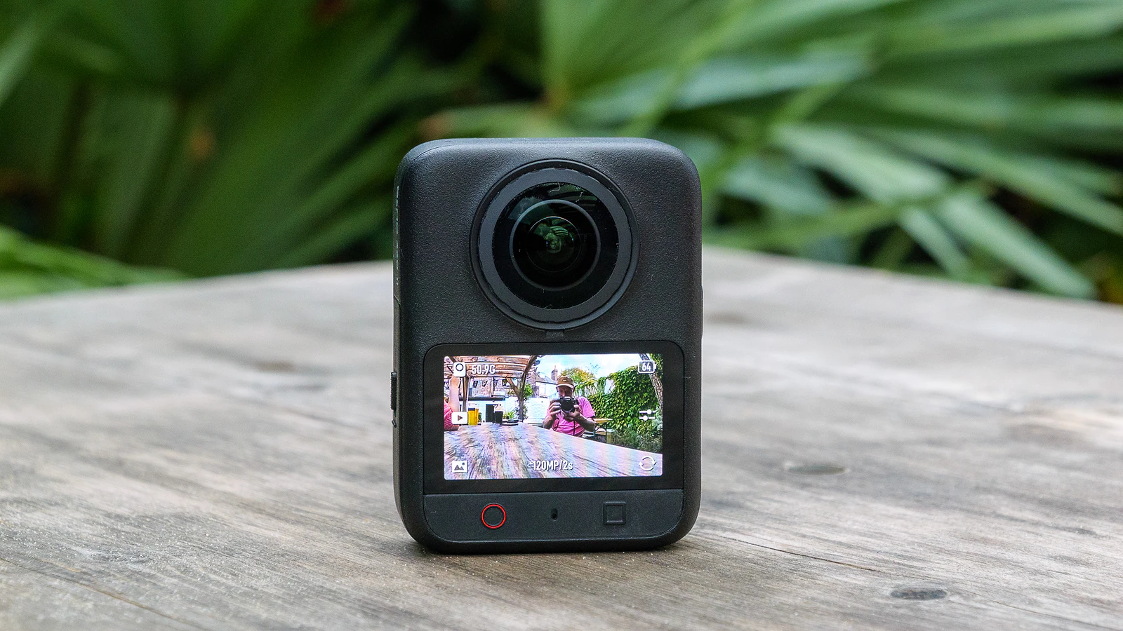 So Sánh DJI Osmo 360 II vs Insta360 X6: Ai Là Vua Camera 360? - Hình 2