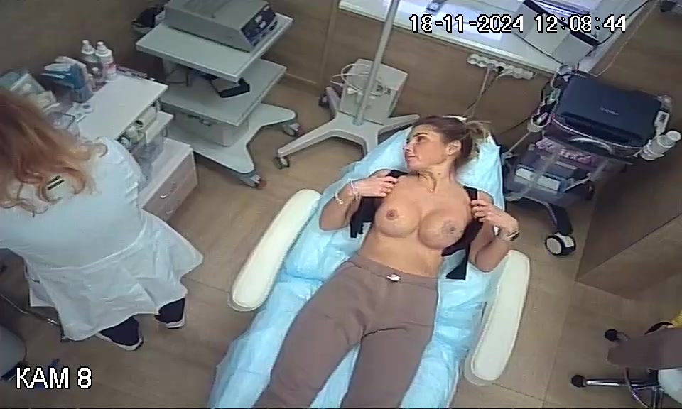 Hidden Voyeur 2 — Clinic (40) — screenshot 2