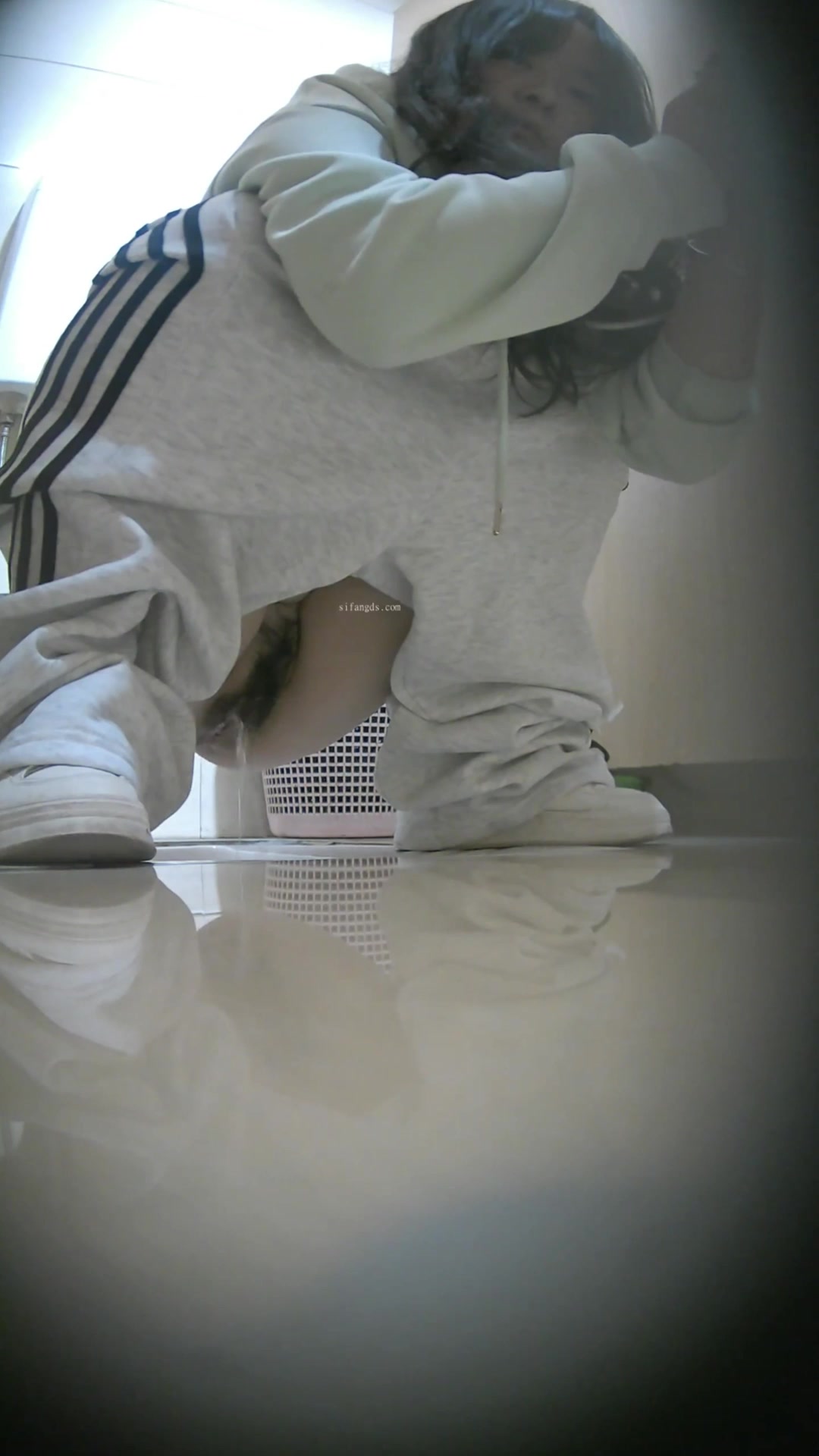 Toilet Spy — 0407 (1)(17) — screenshot 2