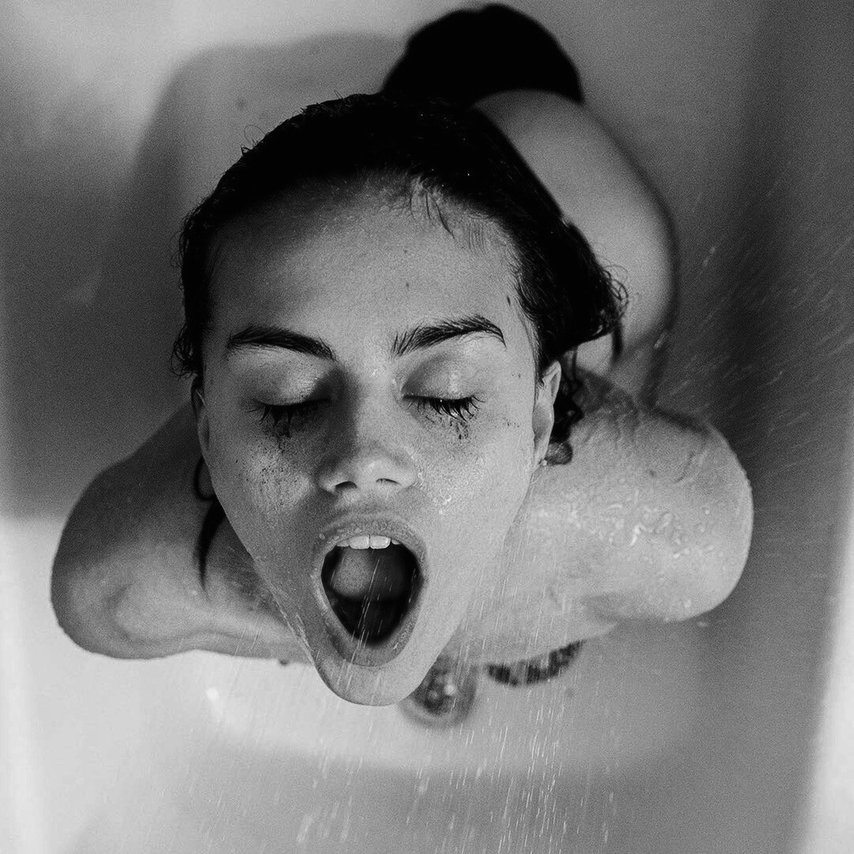 Hoy toca: espectáculo en la ducha Hoy toca: espectáculo en la ducha