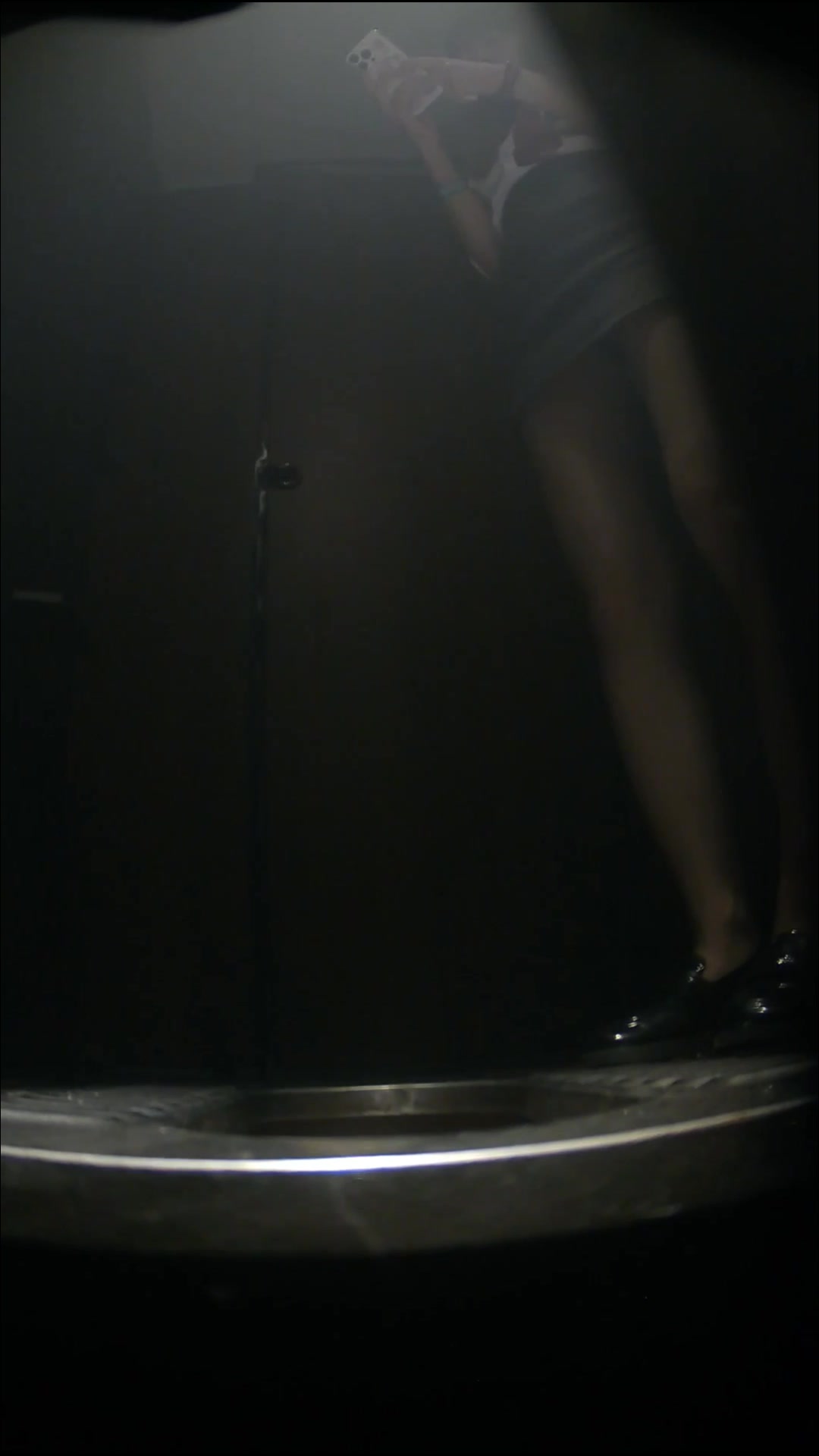 Toilet Spy — 0106(13) — screenshot 2