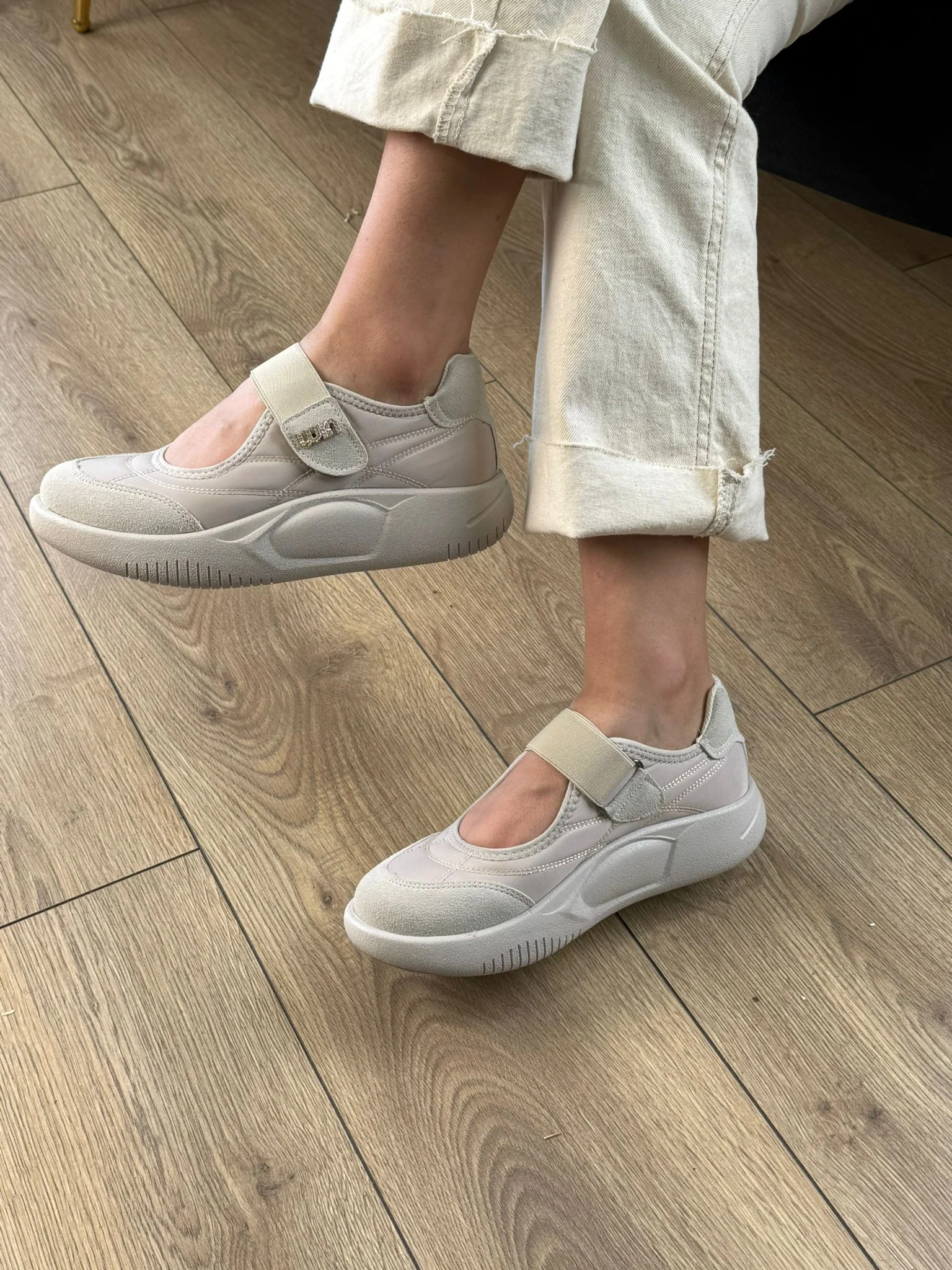 CNF-211 Taş Detaylı Loafer – Bej