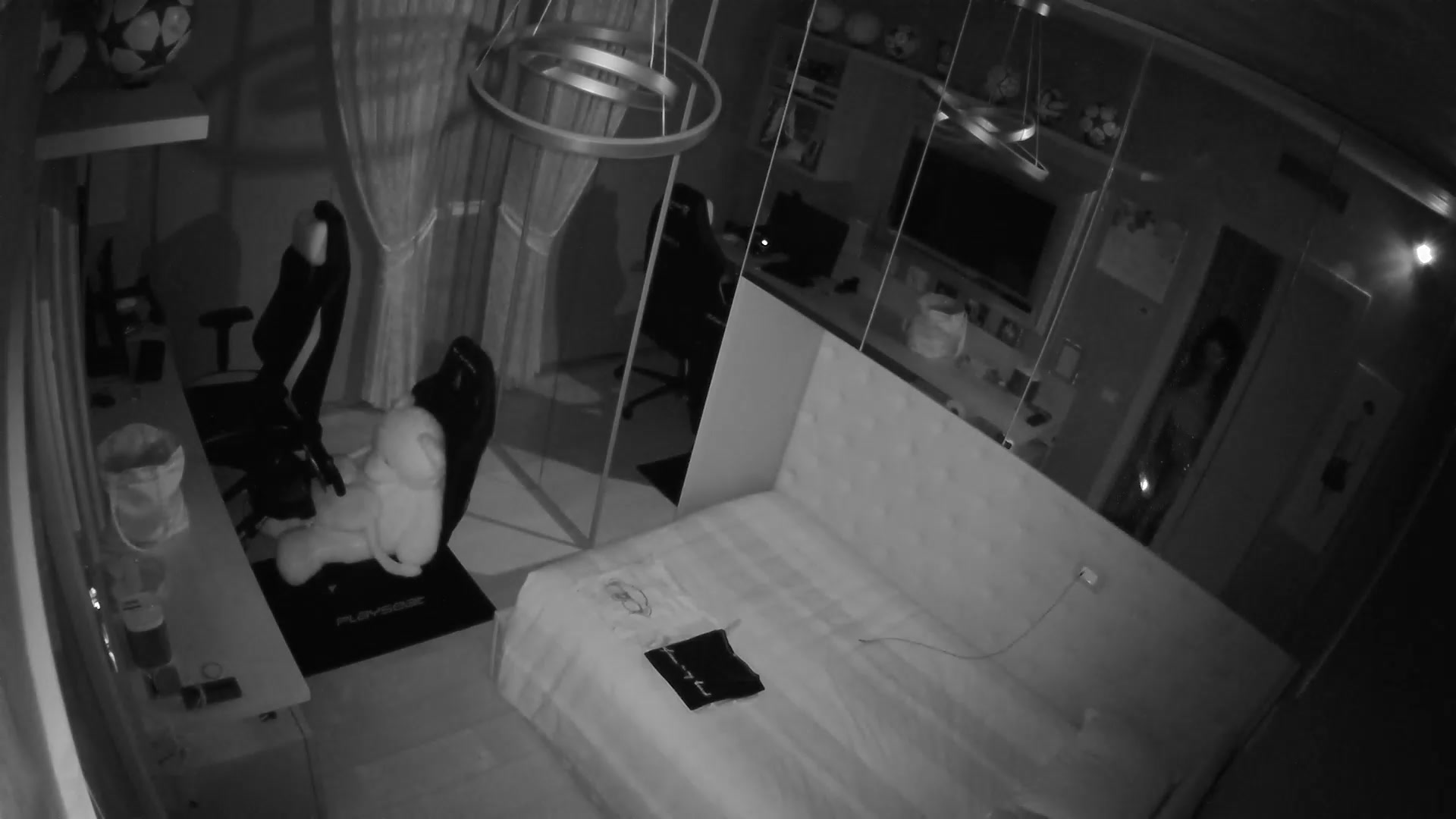 Hidden Voyeur 2 — 1_4997181765857576627 — screenshot 2