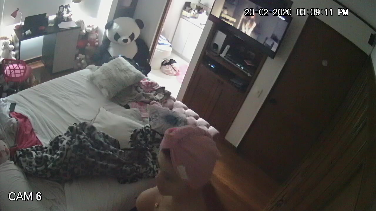 Hidden Voyeur — 1_5170501597674866598 — screenshot 2